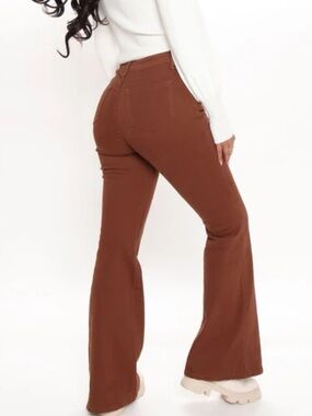 Fashion Nova High Rise Flare Jean NWT Size 16